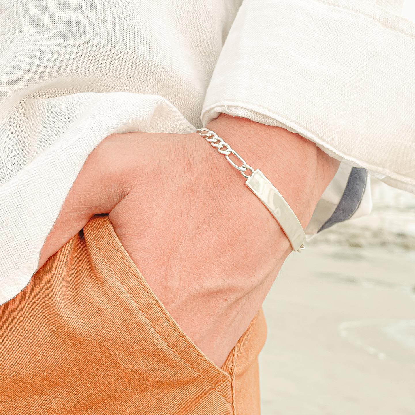 pulsera con placa, pulsera plateada de hombre, pulsera con placa plateada, pulsera plateada, esclavas, pulsera de parejas